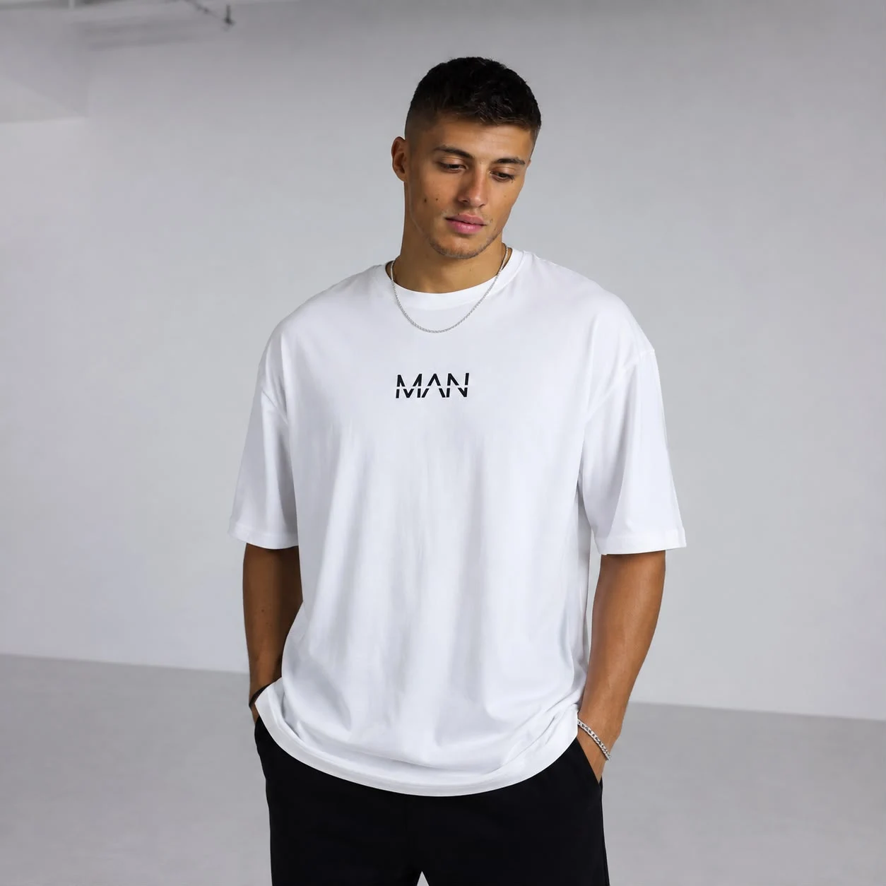 Beyaz Oversize MAN Baskılı Erkek T-Shirt